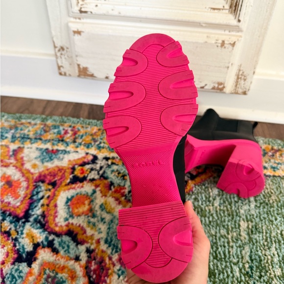 Sorel Brex Heel Chelsea Boots Size 8 - Picture 4 of 8